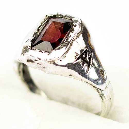 Red garnet ring 2 for wholesale by Arlo Haisek