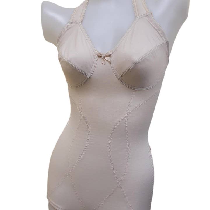 Stil 8614 | Mjuk kupé kroppsnära plagg för wholesale av Rago Shapewear