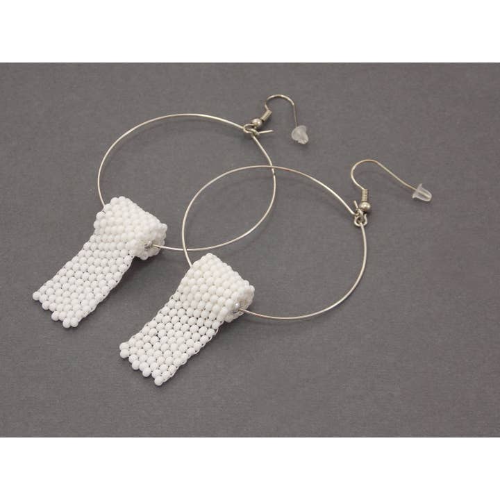 Ninolia - Wholesale Hangende/ronde oorbellen - Witte toiletpapier oorbellen Nieuwigheid sieraden Lol Gag Cadeau voor Vrouwen Doctor Gift Spoof Quarantine 2020 Epidemic Virus Meme Funny Prunk Humor