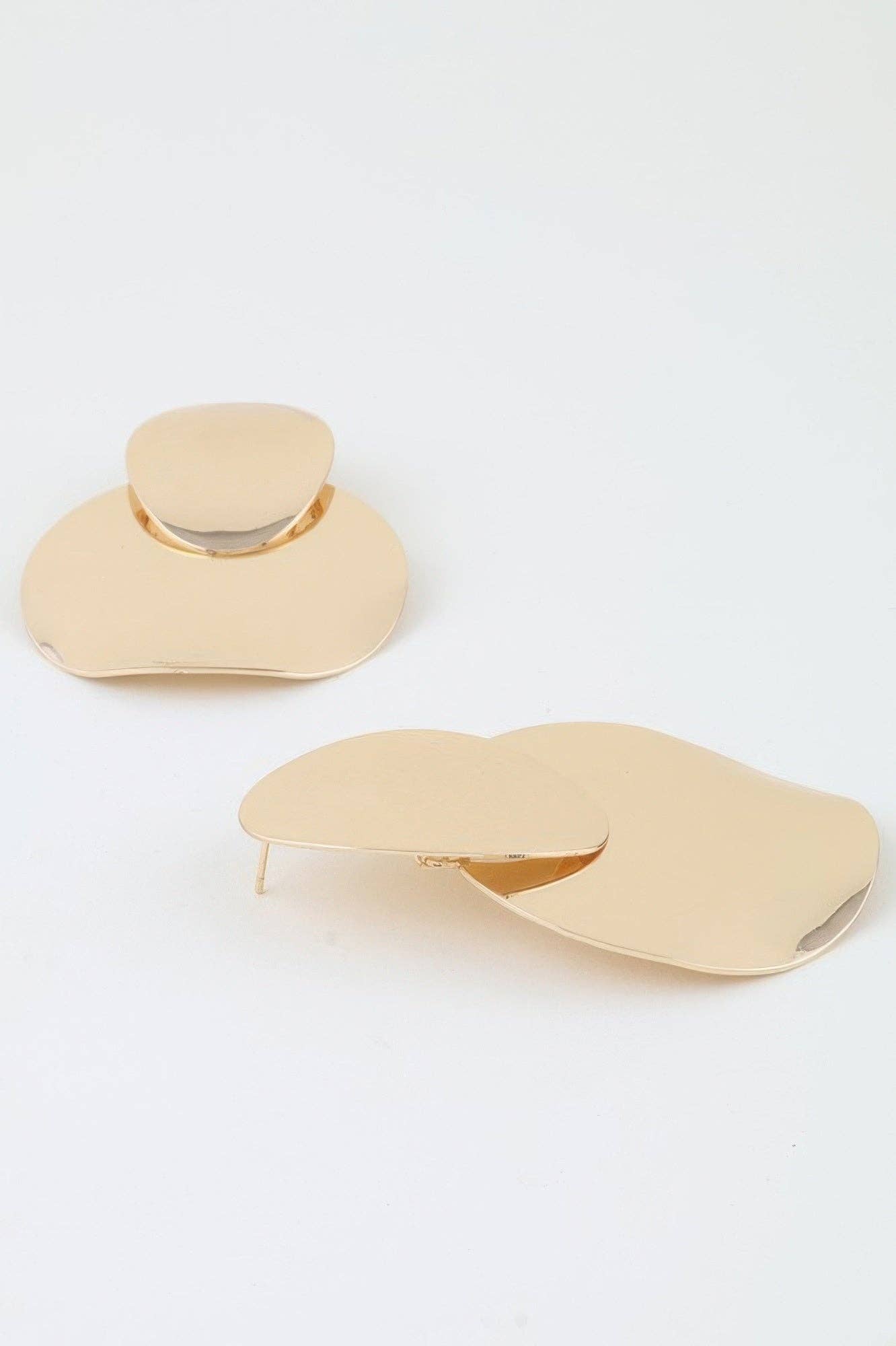 CC Wholesale Clothing - Wholesale Dangle Earrings - Shiny Minimal Petal Drop Earrings1