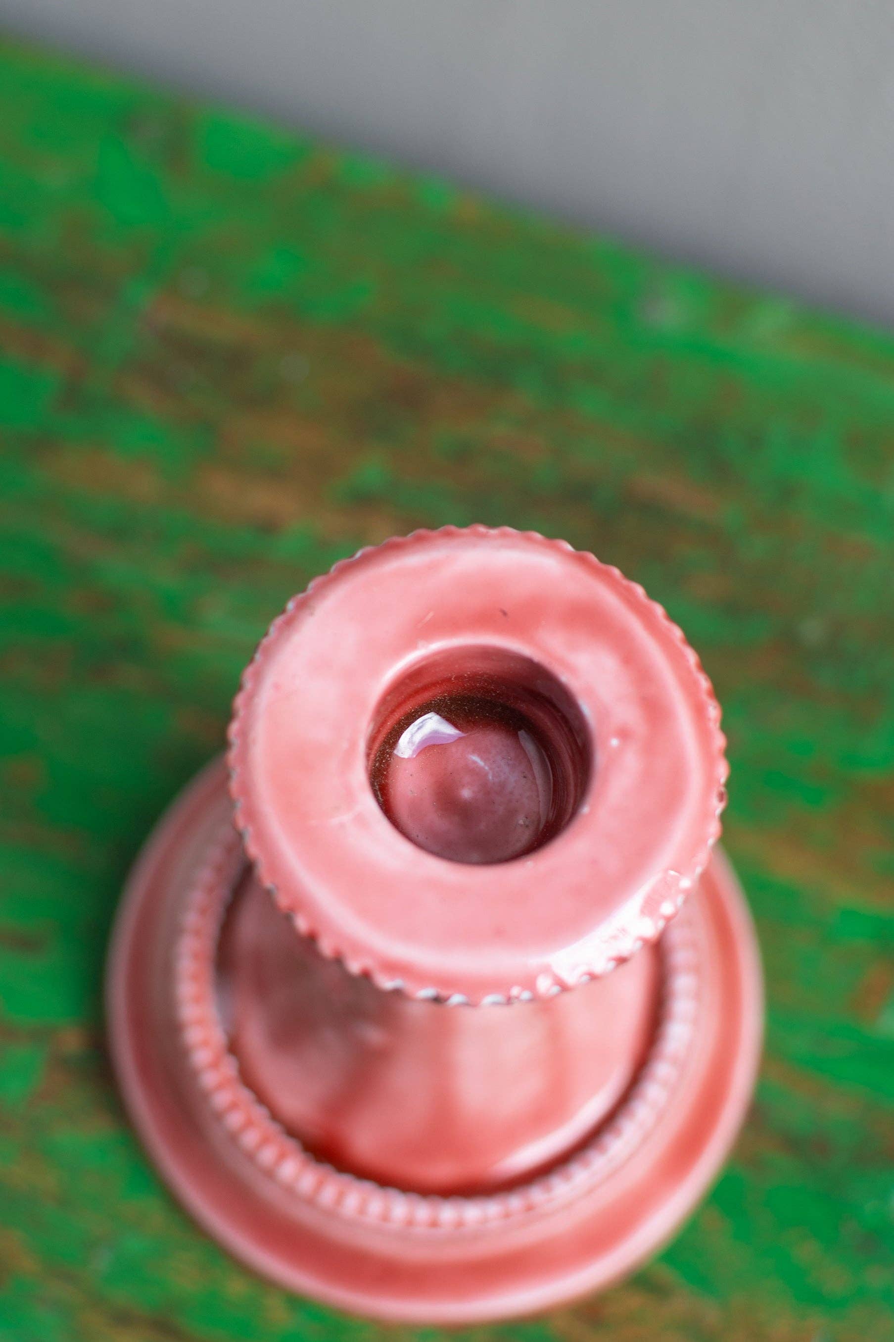 Ian Snow Ltd – wholesale Ljushållare – Formade metallljusstakar med keramisk yta7