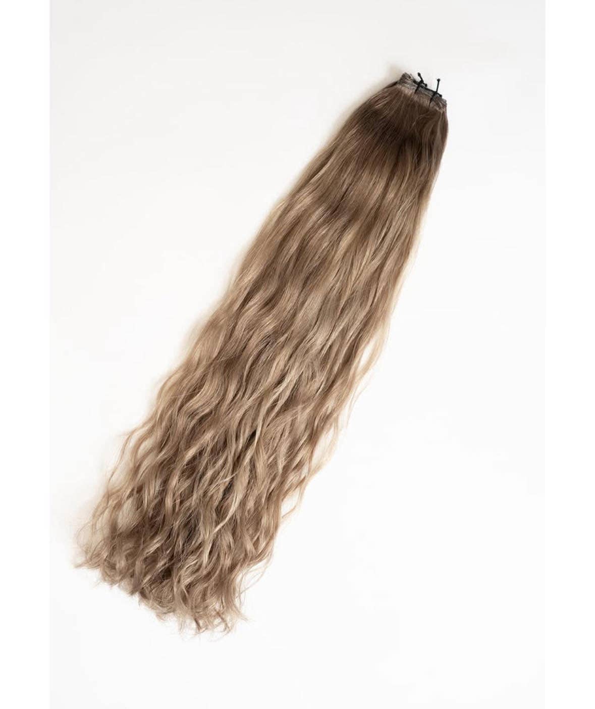 The Jess Natural Curl for wholesale on Faire3