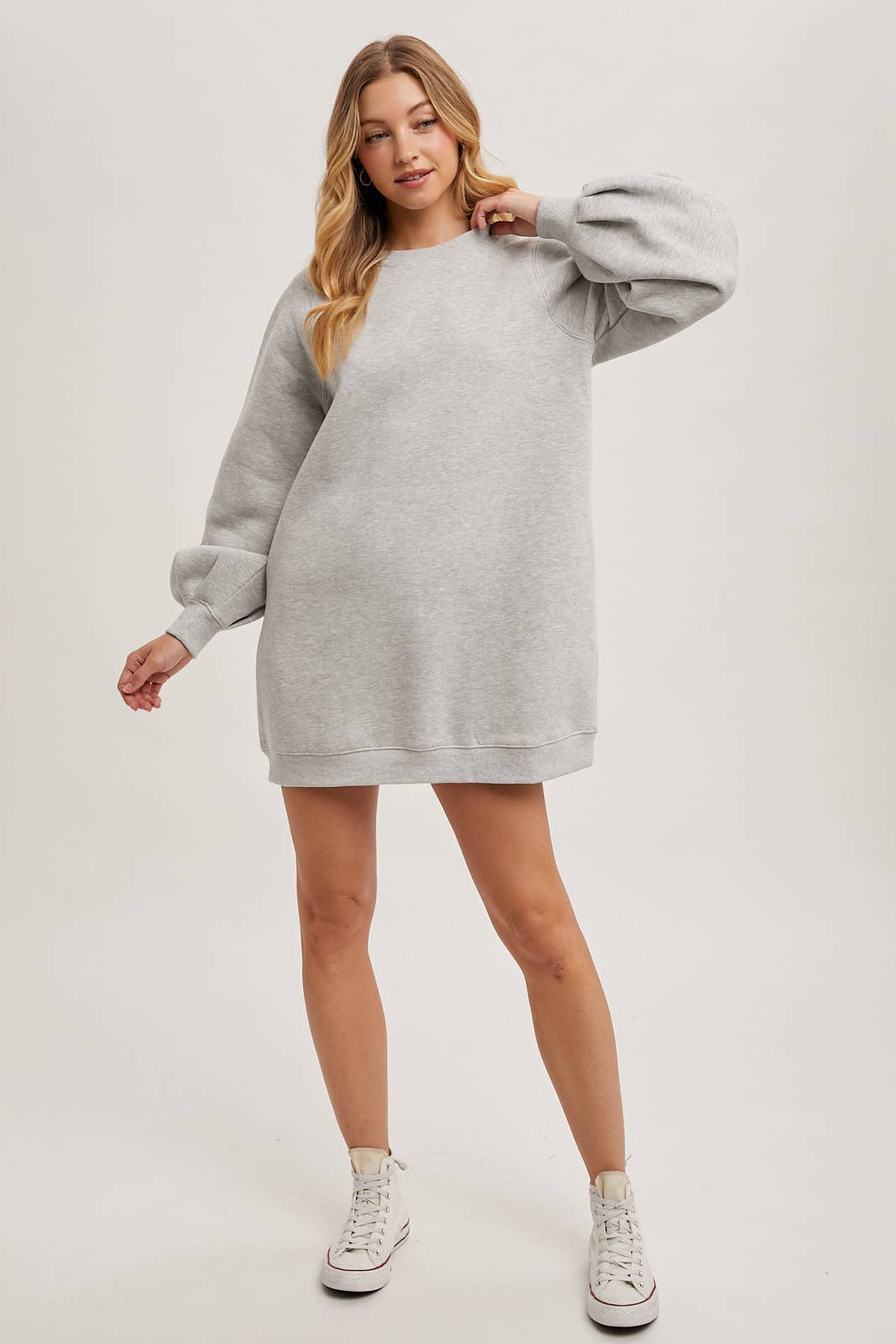 Bluivy – Großhandel Kleid – Damen – Sweatshirt-Kleid mit oversized Bubble-Ärmeln12