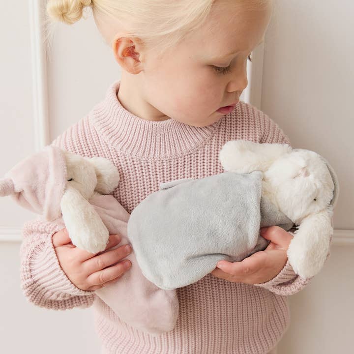 Shine on me Distribution - Wholesale Stuffed/Plush Toy - Kids & Baby - Sleeping Penelope Plush - Willow - Snuggle Bunnies5