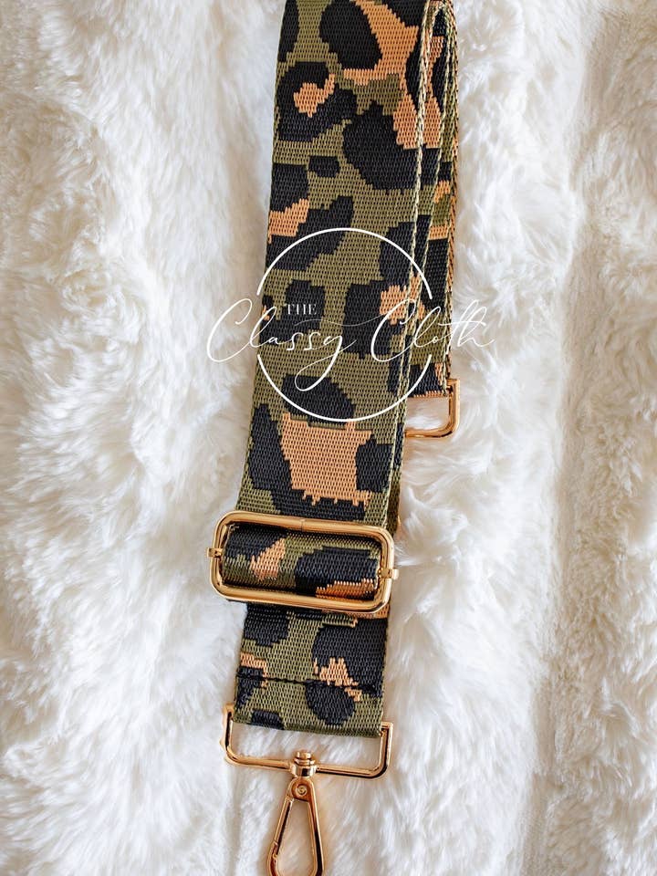 Bandoulière pour guitare - Olive & Black Leopard RTS pour la vente par The Classy Cloth WS