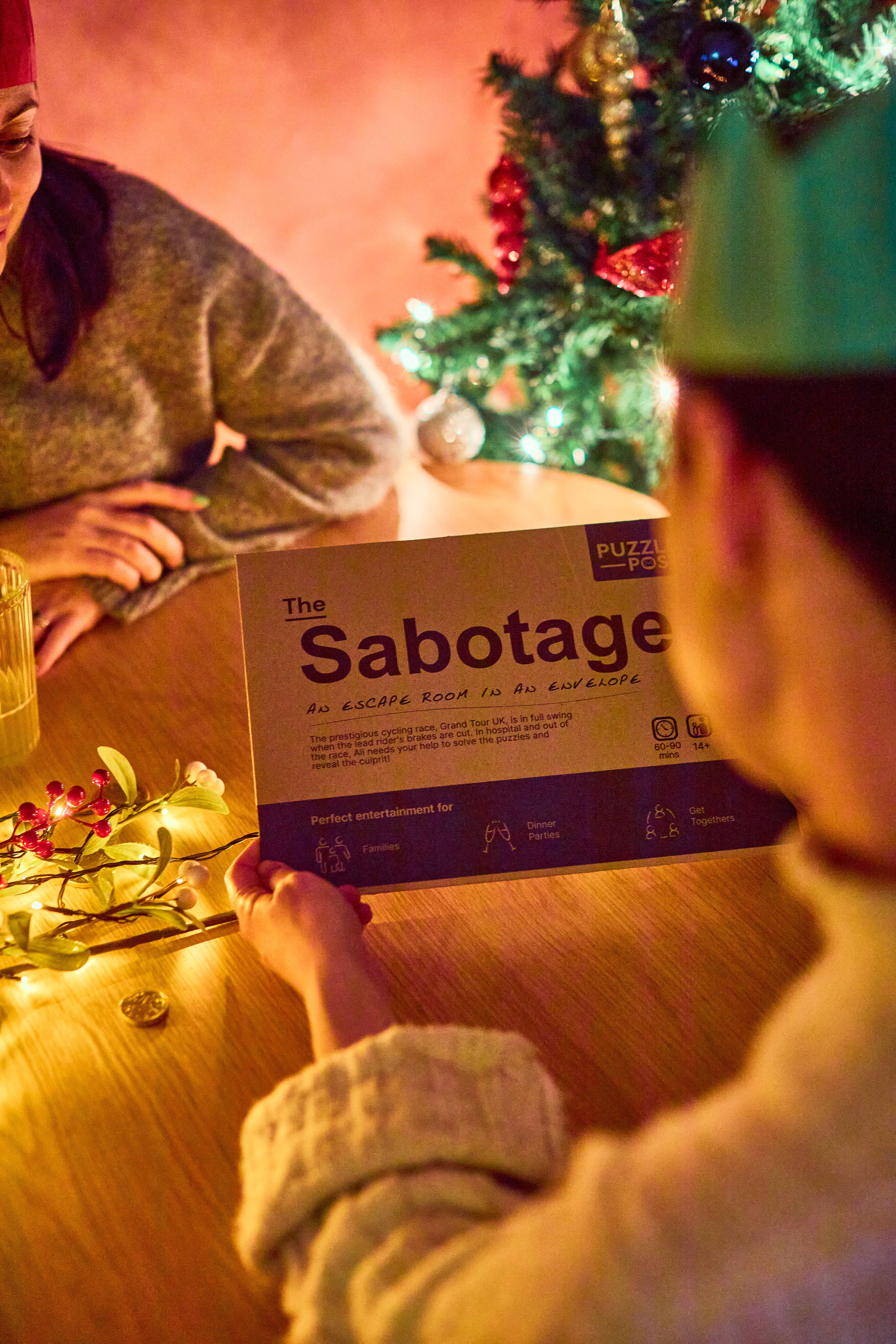 Puzzle Post Games - Vendita all'ingrosso Giochi da tavolo - Escape Room in busta | Gioco di enigmi | Gioco da tavolo | The Sabotage1