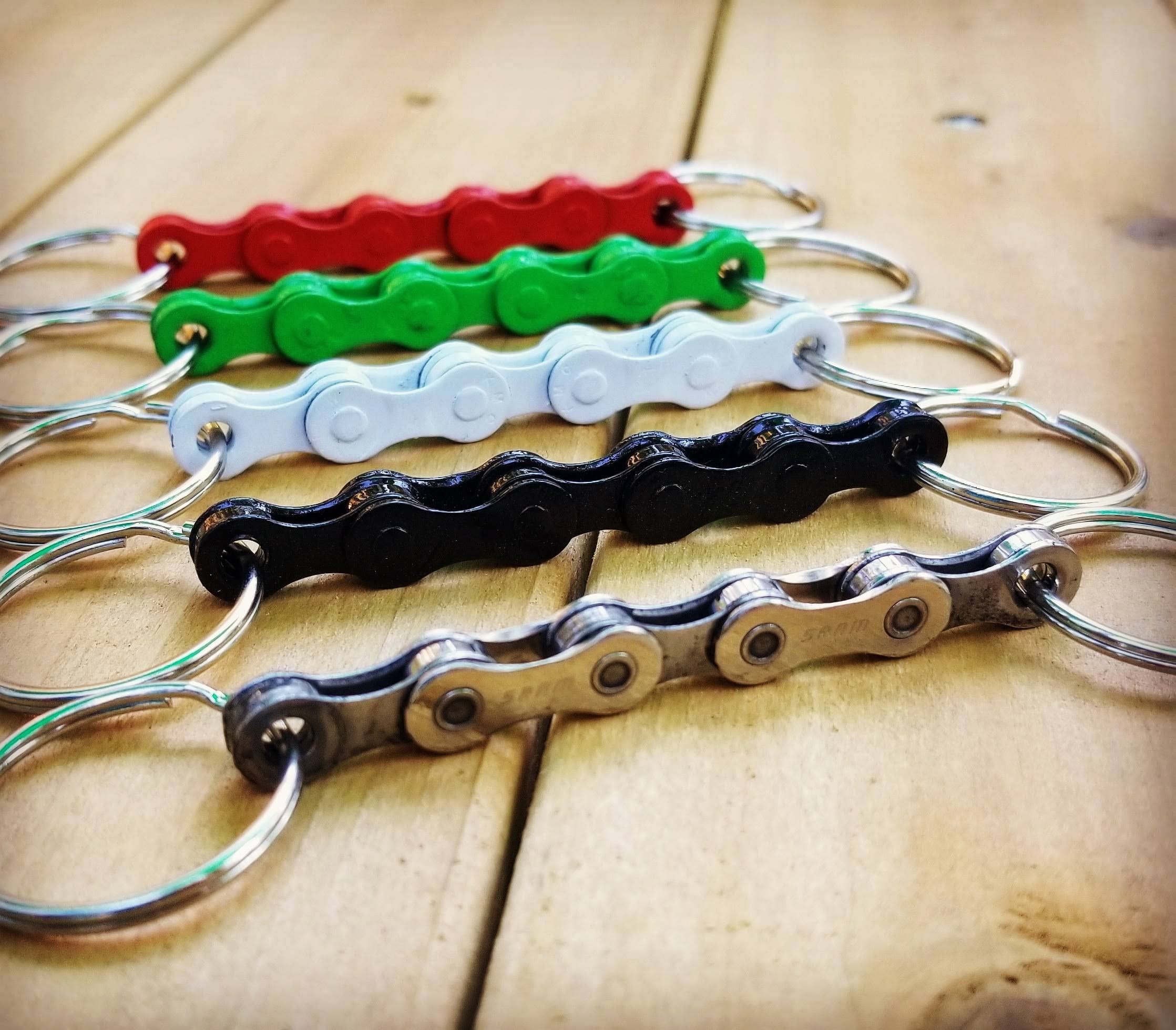 Tinkering Cyclist - Wholesale Keychain - Unisex - Bicycle Connecting Keychains w/ Upcycled Bike Chain0