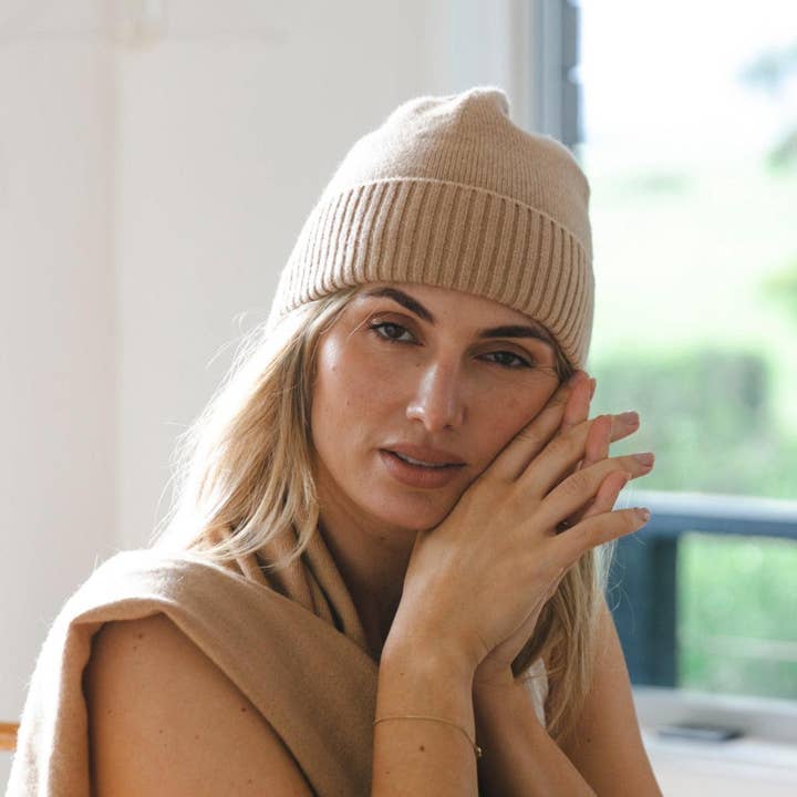Heirloom Cashmere Australia – Engroshandel Beanie - Dame – Saga Cashmere Beanie - Karamel