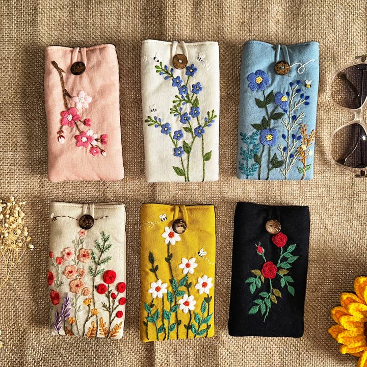 Flower Embroidered Soft Linen Padded Glasses Case✅ for wholesale by Quince Fables
