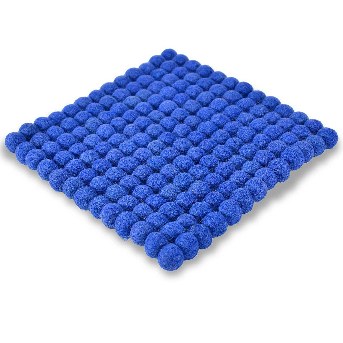 BNB Crafts Inc. - Vente Dessous-de-plat - Dessous de plat carré à pompons solide de 8,5 po (10 options de couleur)10