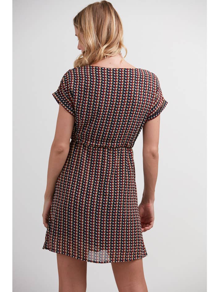 SM WARDROBE – Großhandel Kleid – Damen – Mehrfarbiges Kleid mit Azteken-Print und Bindung vorne
