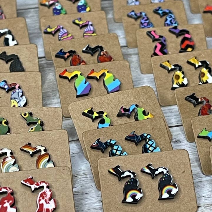 Clous en forme de Michigan, plus de 500 modèles pour la vente par Michigan Proud Gifts