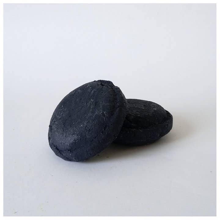 Activated Charcoal Solid Shampoo 65g for wholesale by Argaia