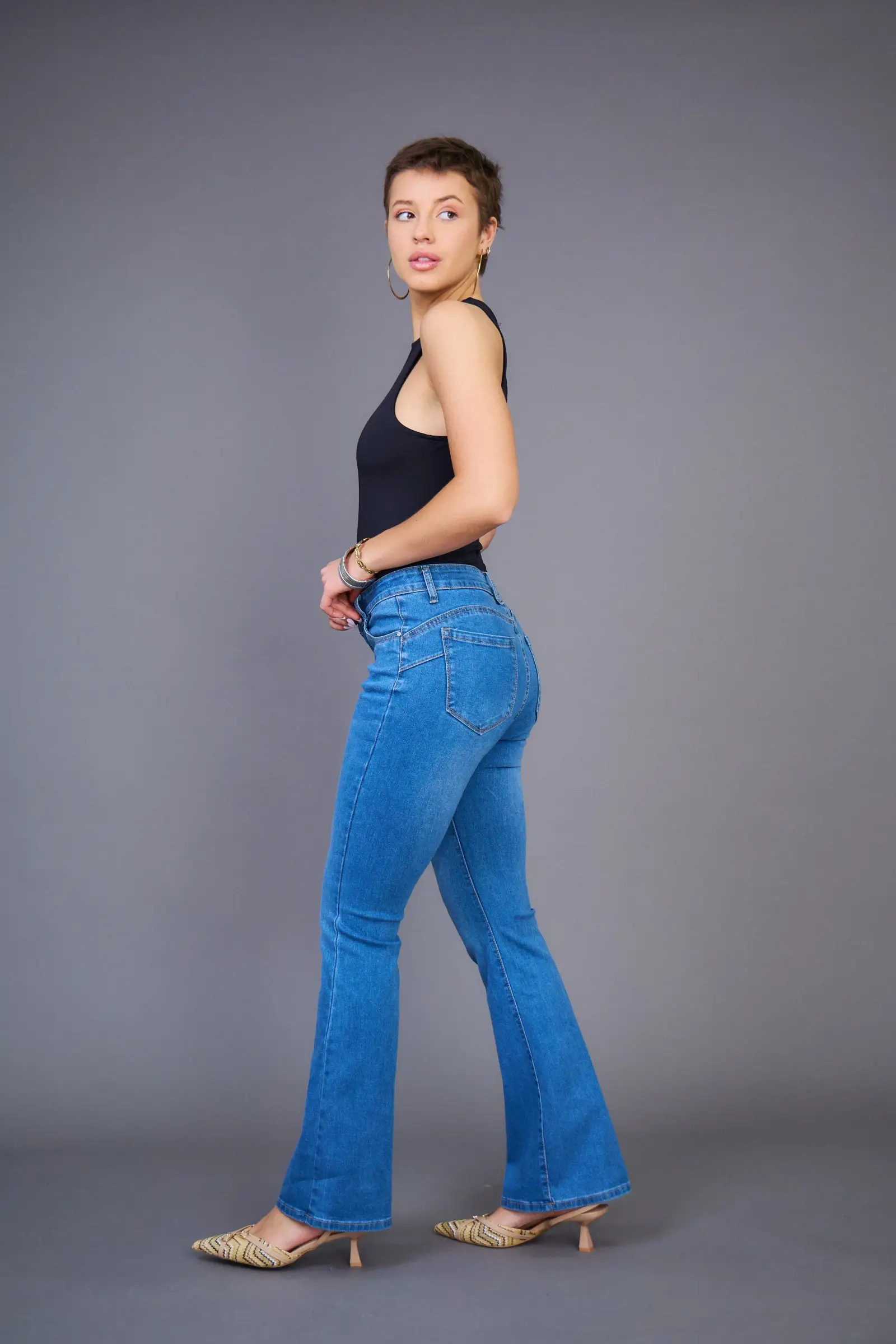 ANA & LUCY - Wholesale Jeans - Women's - Women's Flare Push-Up Jeans - ANA & LUCY8