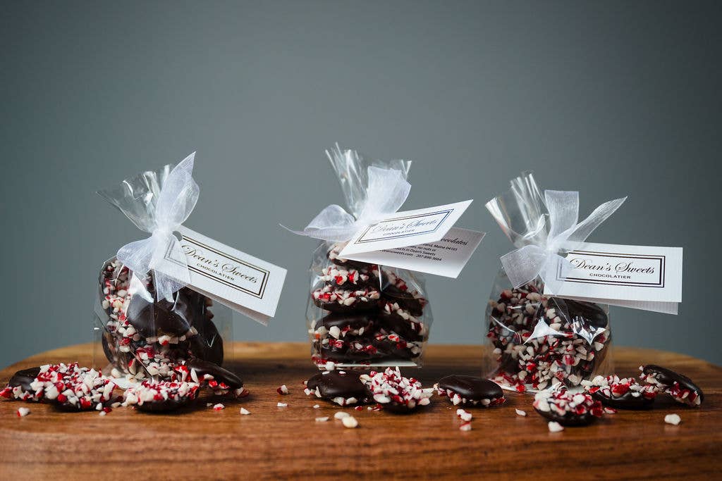 Dean's Sweets – wholesale Chocolate-covered sweets – Chocolate Peppermint Drops1