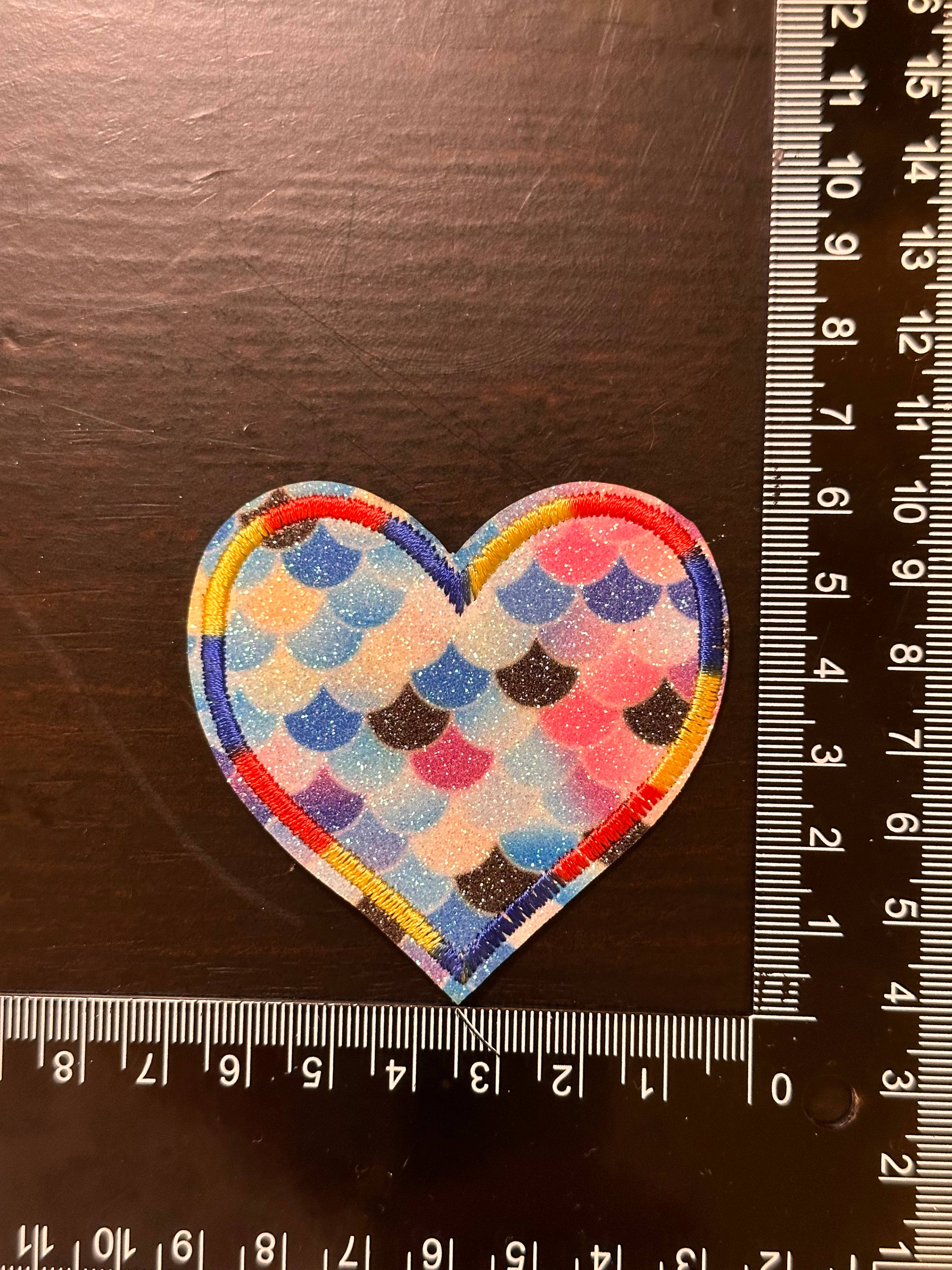 Aloe and Milk Boutique - Vente Écusson - Écusson thermocollant en forme de cœur en forme de sirène, écusson thermocollant en forme de sirène1