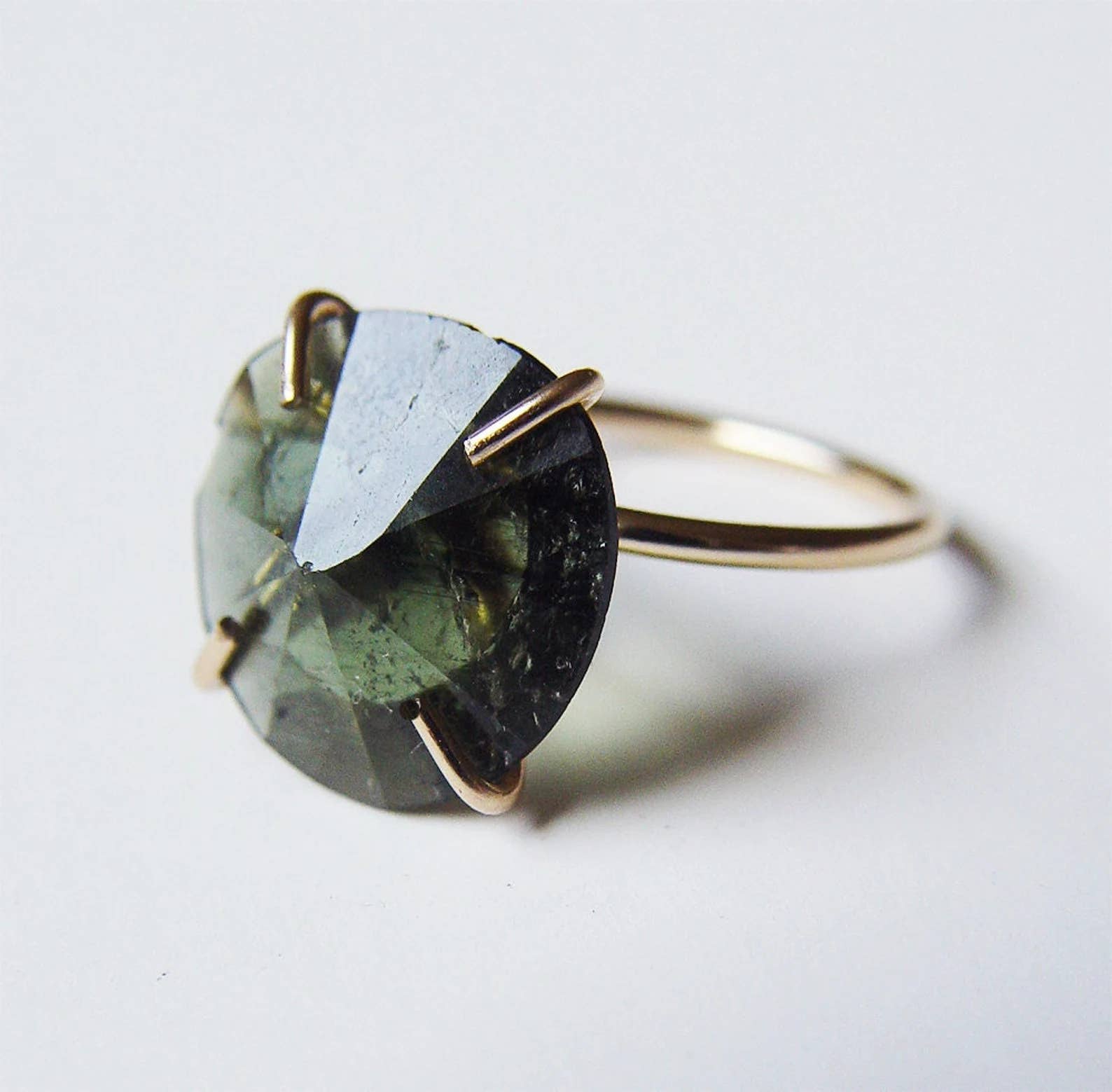 Friedasophie - Wholesale Single stone/solitaire ring - Olive Green Moldavite 14k Gold Filled Ring
