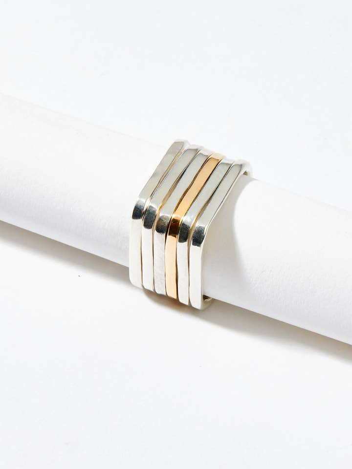 Anillo apilable personalizado en oro/plata para venta al por mayor de Cassea Swim