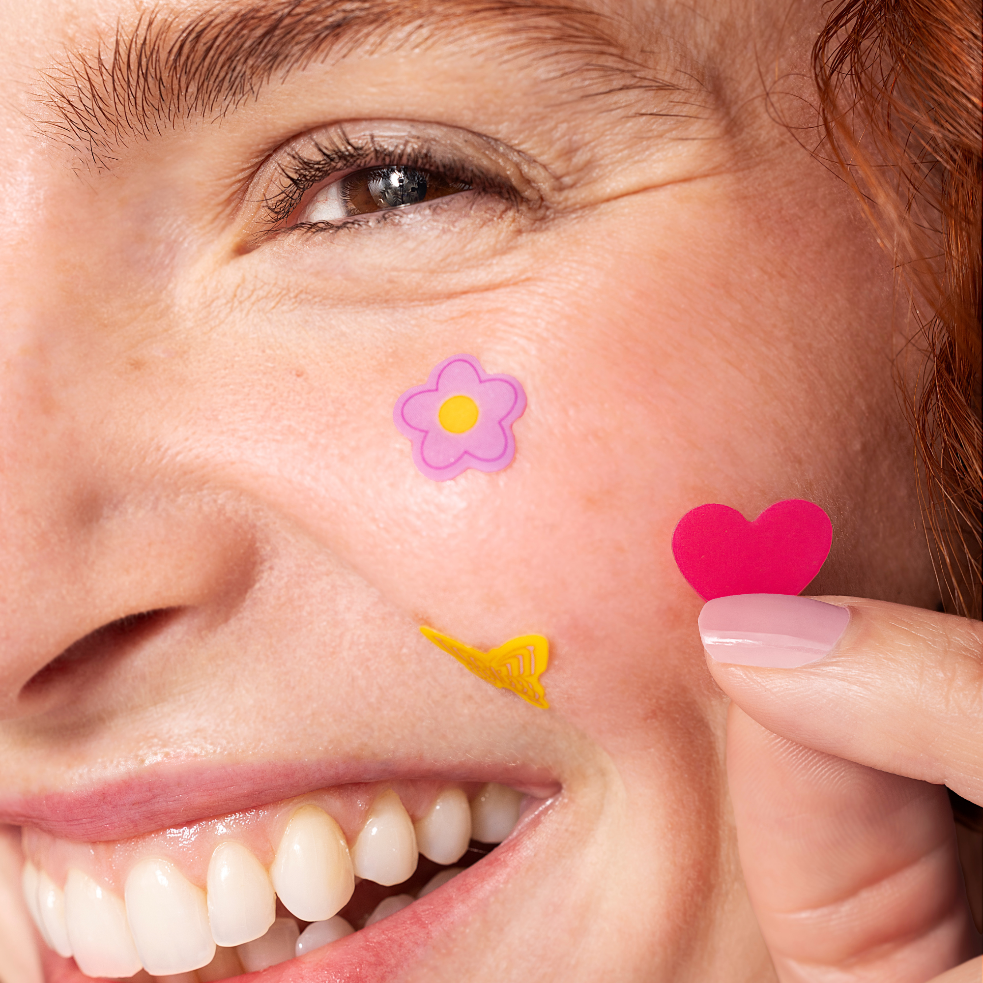 Popmask London – wholesale Acne/hydrocolloid patch – Big Hug Breakout Pimple Patches4