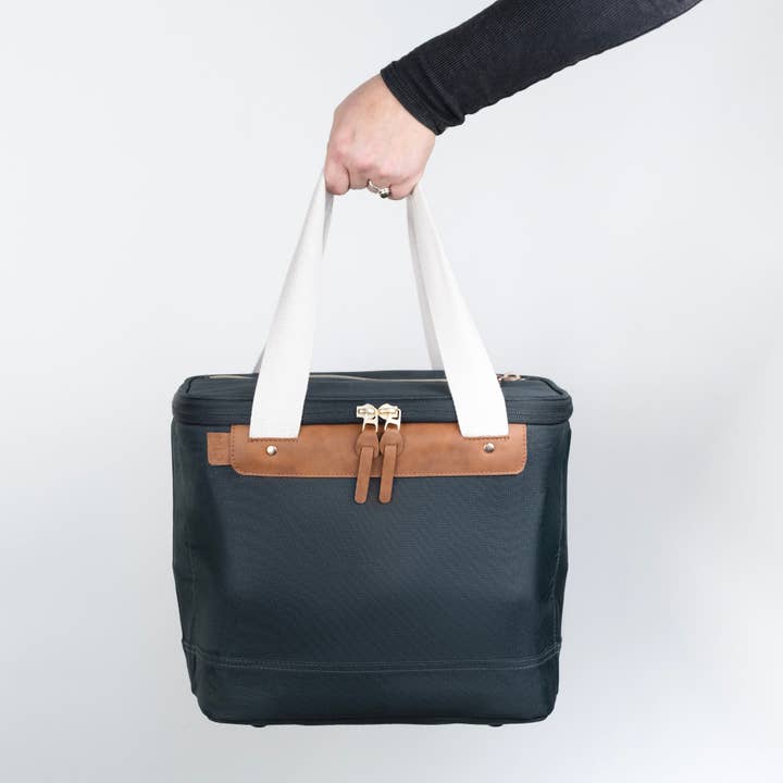 CleverMade - Wholesale Cooler/Cooler Bag - Malibu Collapsible Cooler5