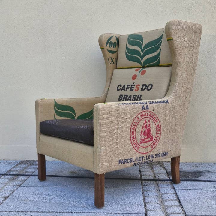 CAFFAHHAUS - Vendita all'ingrosso Sedie - Collezione Sostenible Afrika — Poltrona sostenibile da Amburgo con tessuto in sacchi di caffè riciclati1