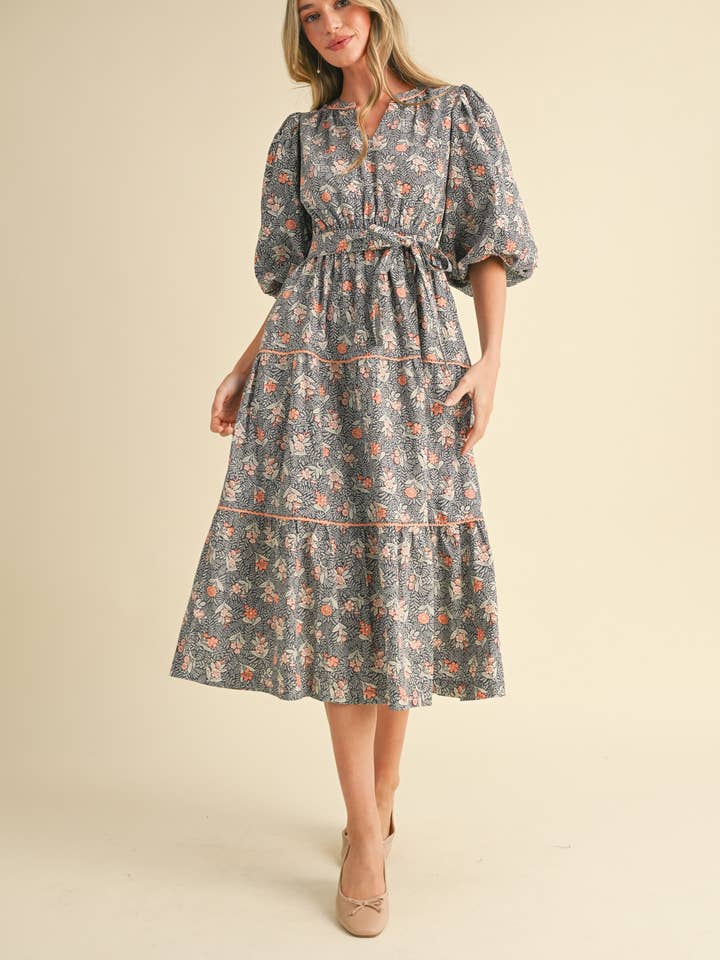 &MERCI - Wholesale Dress - Women's - BUBBLE SLEEVE LACE TRIM MIDI DRESS MDR343025