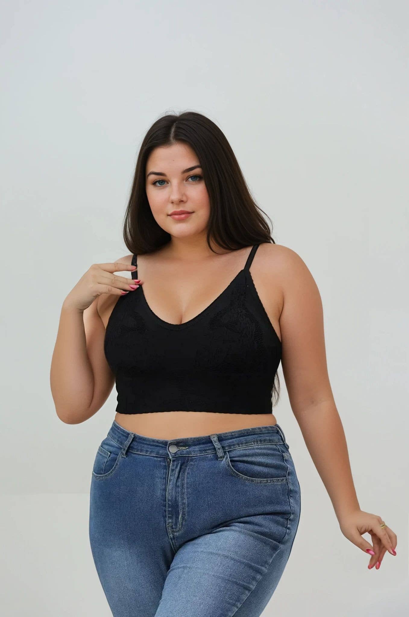 Leto Accessories - Wholesale Bralette – Women's - Plus Size Sleek Comfort Seamless Top