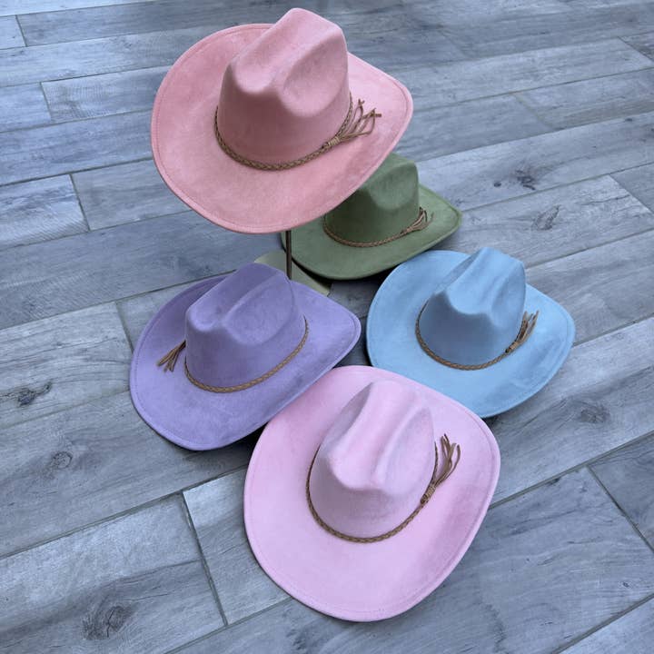 Queens INC - Wholesale Cowboy Hat - Women's - π€ Vegan Suede Cattleman Cowboy Hat W/ Suede Hat Band 20