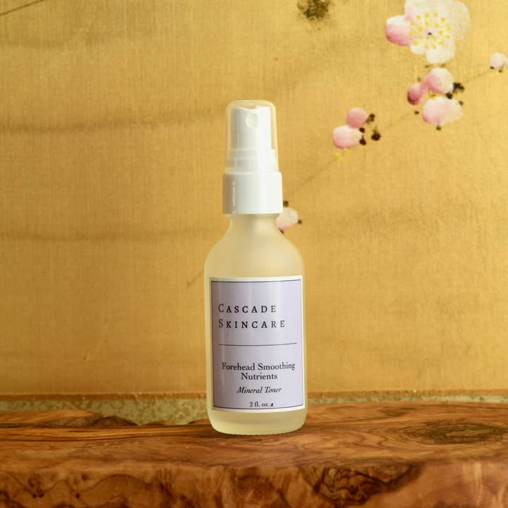 Forehead Smoothing Nutrients Mineral Toner for wholesale by Cascade Skincare