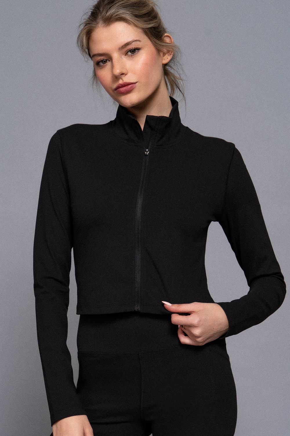 Active Basic | Active USA - Venta al por mayor Chaqueta deportiva - Mujer - Chaqueta de entrenamiento con cremallera, cuello alto y manga larga7