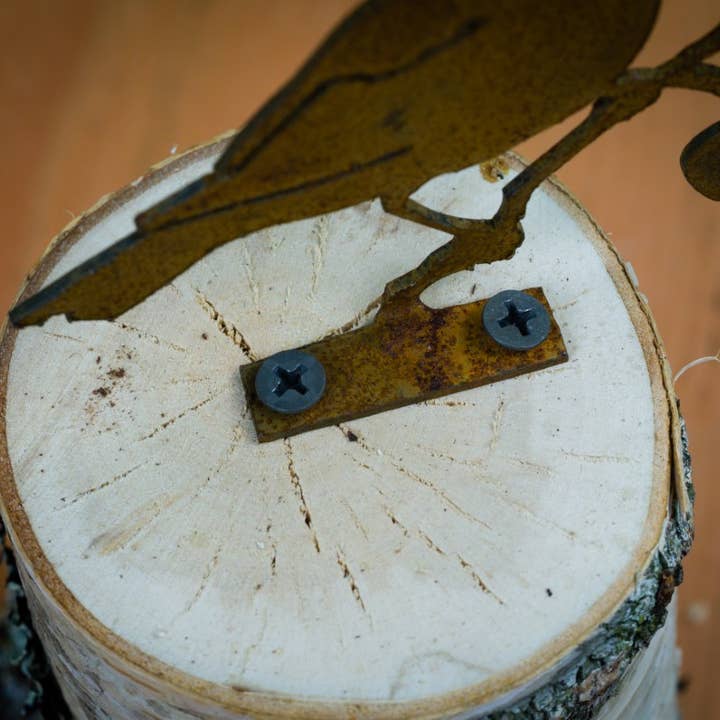 Elegant Garden Design - Wholesale Outdoor Ornament/Decor - Black-Capped Chickadee Tab8