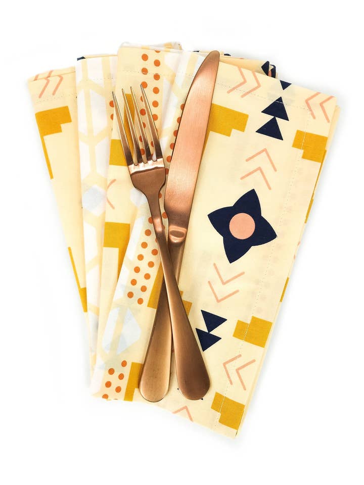 Serviettes en tissu de coton inspirées du sud-ouest, ensemble de 4 pour la vente par 90 West Linen Co.