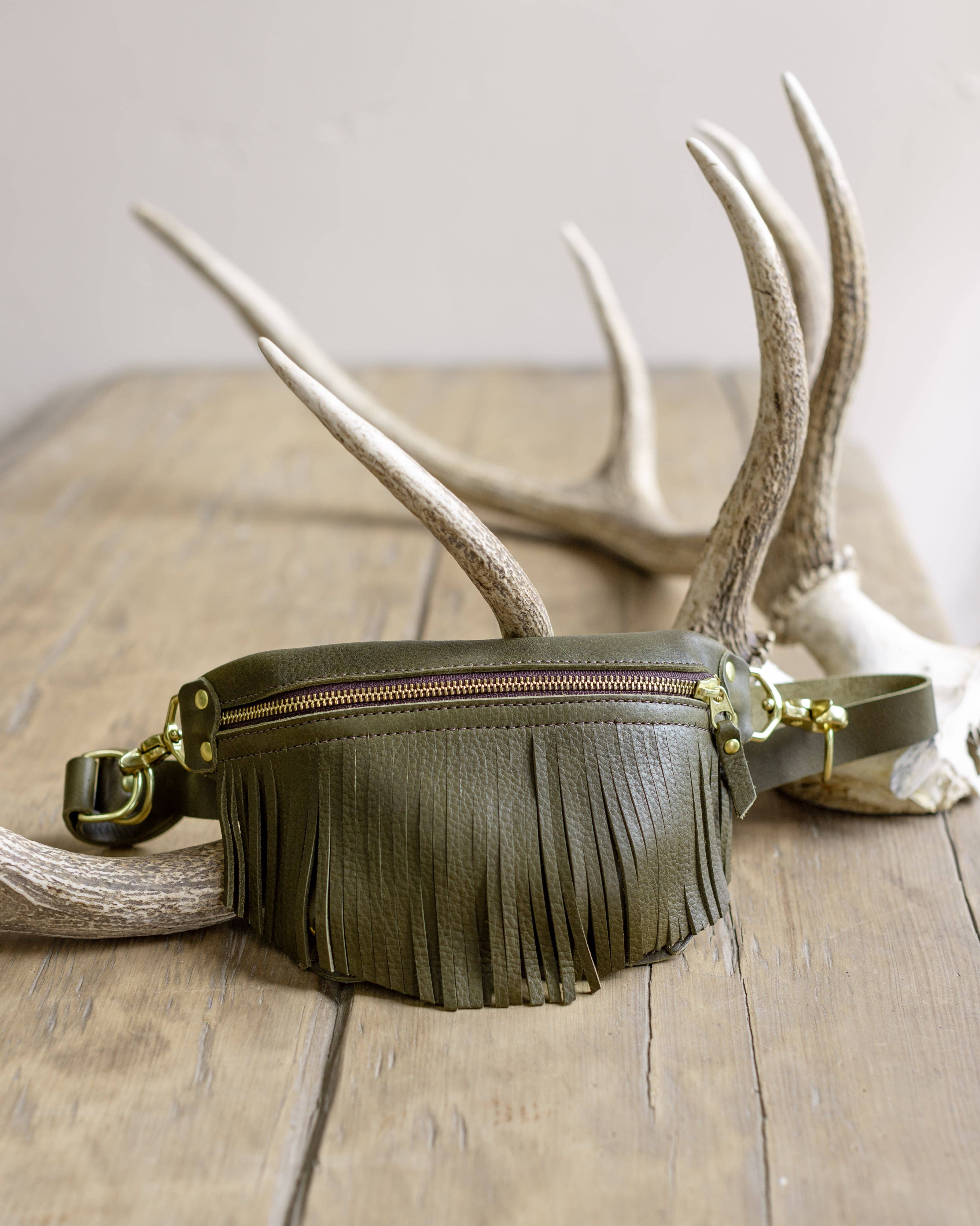 Crossbow Leather - Vendita all'ingrosso Marsupio - Donna - SPALLA FRANGIATA A TRE VIE ALL'INGROSSO4