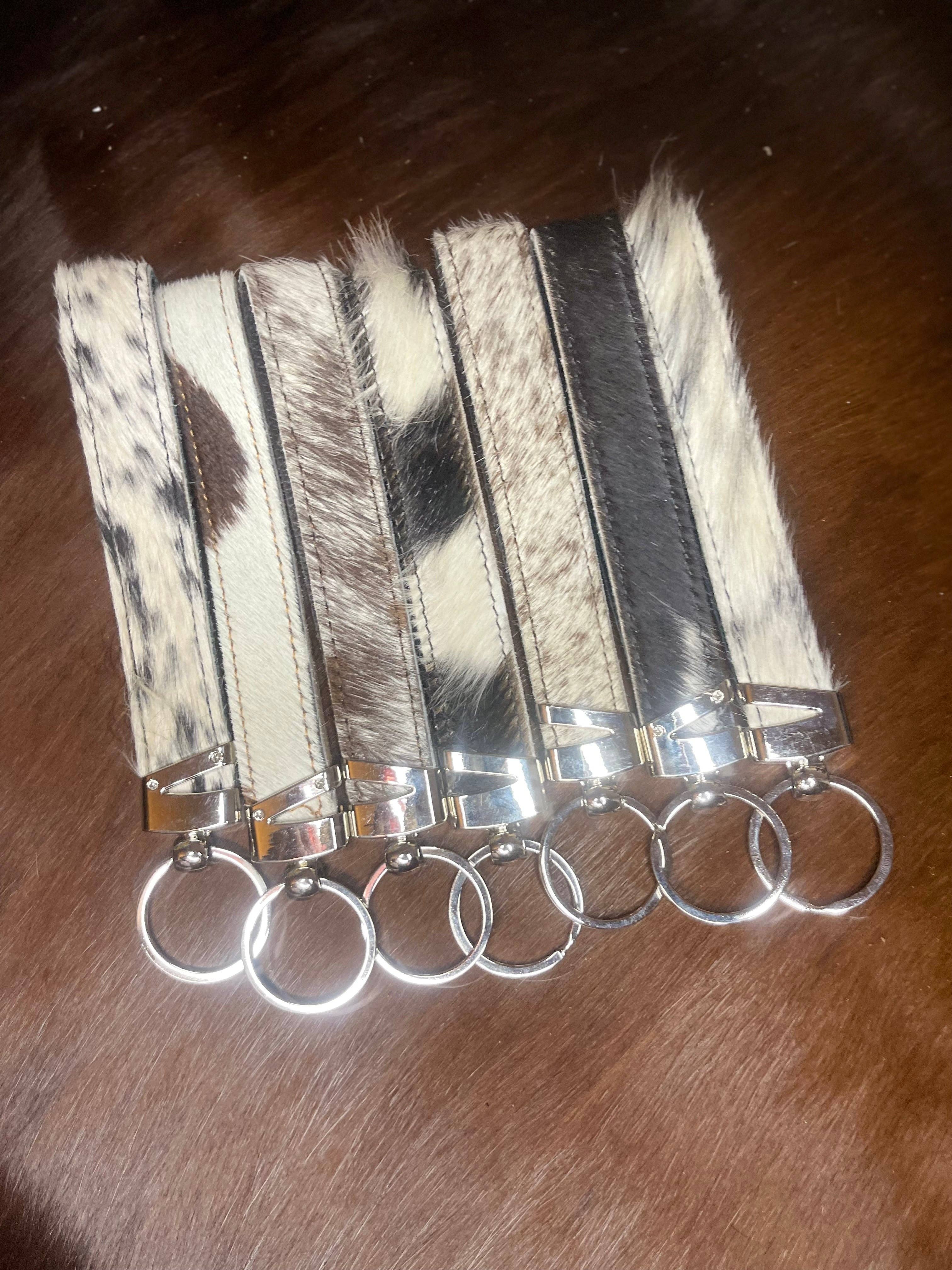 Broads Market - Wholesale Keychain - Women's - Cowhide Wristlet Keychains1