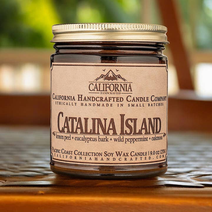 California Handcrafted - Vendita all'ingrosso Candele da viaggio - Candela in barattolo al cocco e albicocca dell'Isola di Catalina4