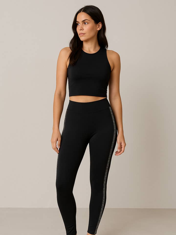 LEGGINGS CON DESIGN DI STRASS SUI LATI per la vendita all'ingrosso da parte di Lucy Sparks