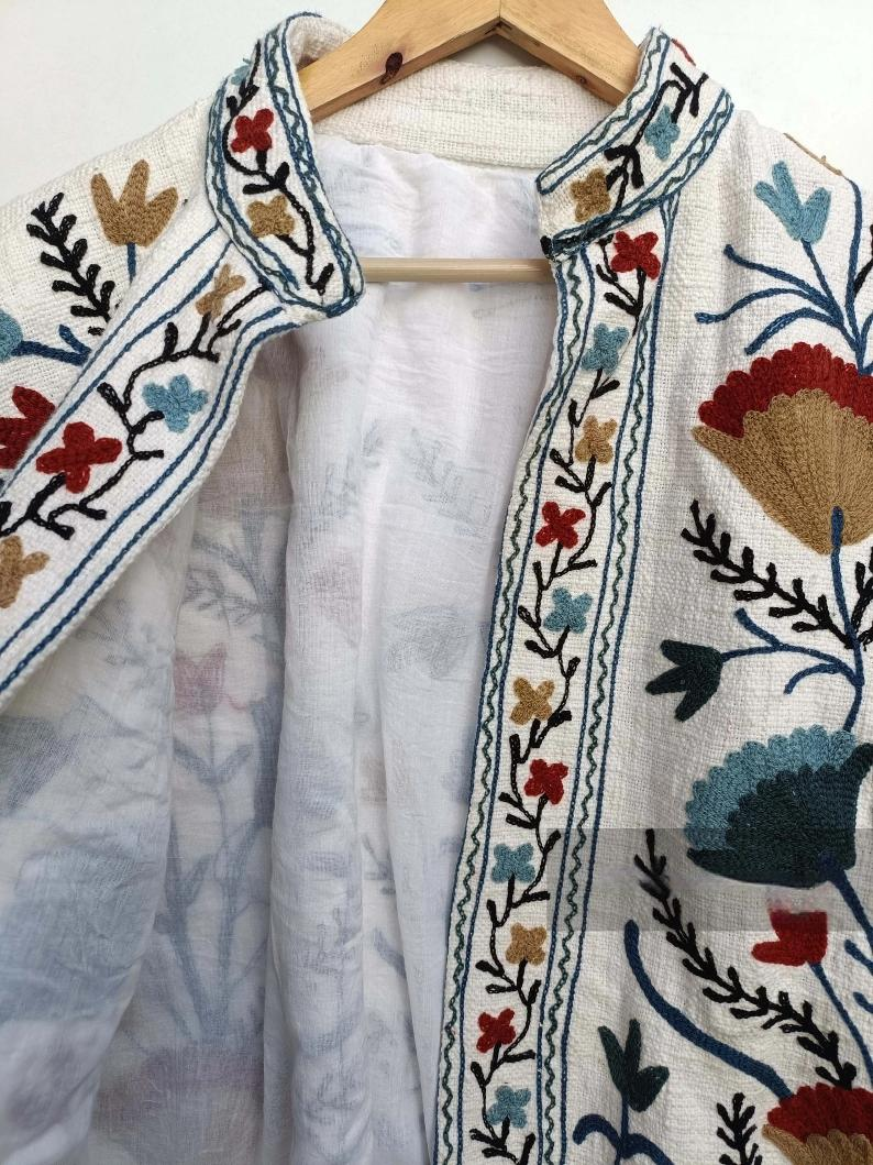 Ayras World – wholesale Jacket – Women's – Cotton Suzani Jacket - White3