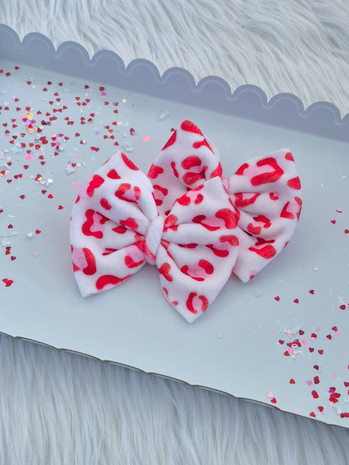 Valentine Peluche Velluto Savannah Piggies-Flirty Red Leopard per la vendita all'ingrosso da parte di Dainty Delights Creations