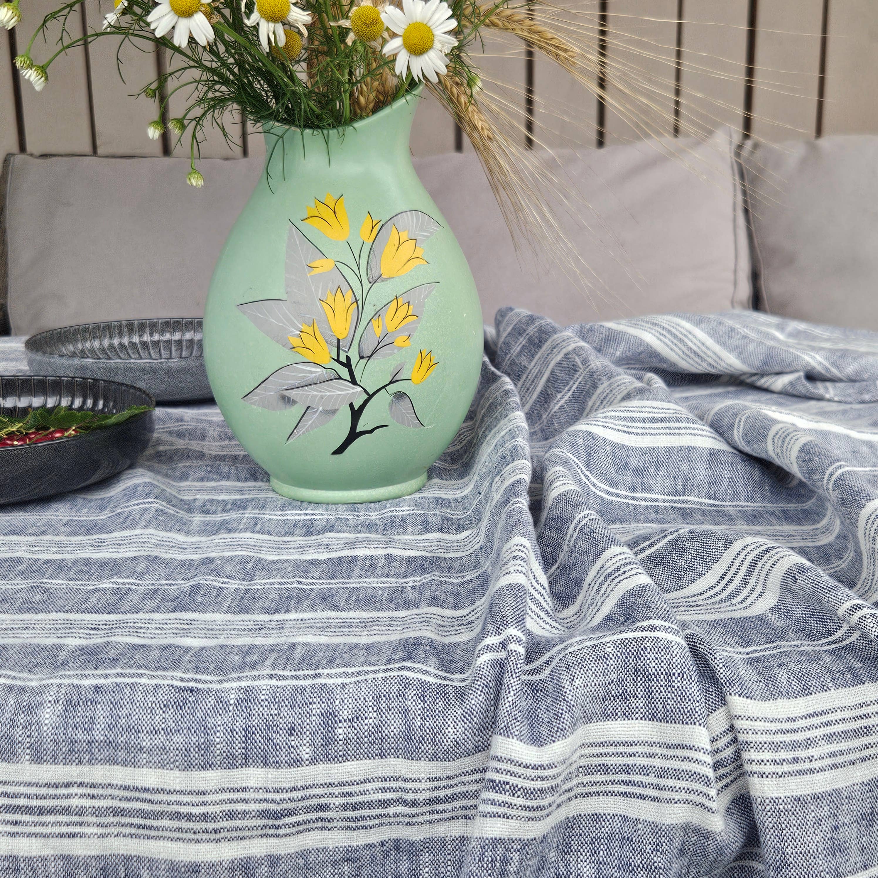 NorraVilla – wholesale Tablecloth – Linen Tablecloth Cottage Ticking navy blue stripe NorraVilla2