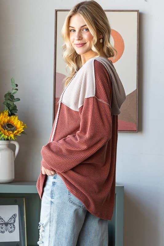 Sunday Morning – Großhandel Hoodie – Damen – T4577HE10-SOLIDE URBANE GERIPPTE KONTRAST-KAPUZENPULLOVER13