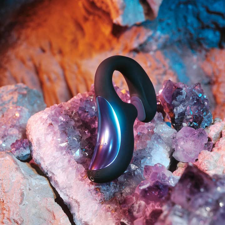 LELO - Wholesale Sex Toy - Enigma™ Double Sonic, App-compatible Sex Toy 9