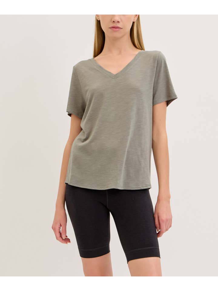 Studio Ko Clothing - Wholesale T-Shirt - Women's - BAMBOO COTTON SLUB V NECK SHORT SLEEVE