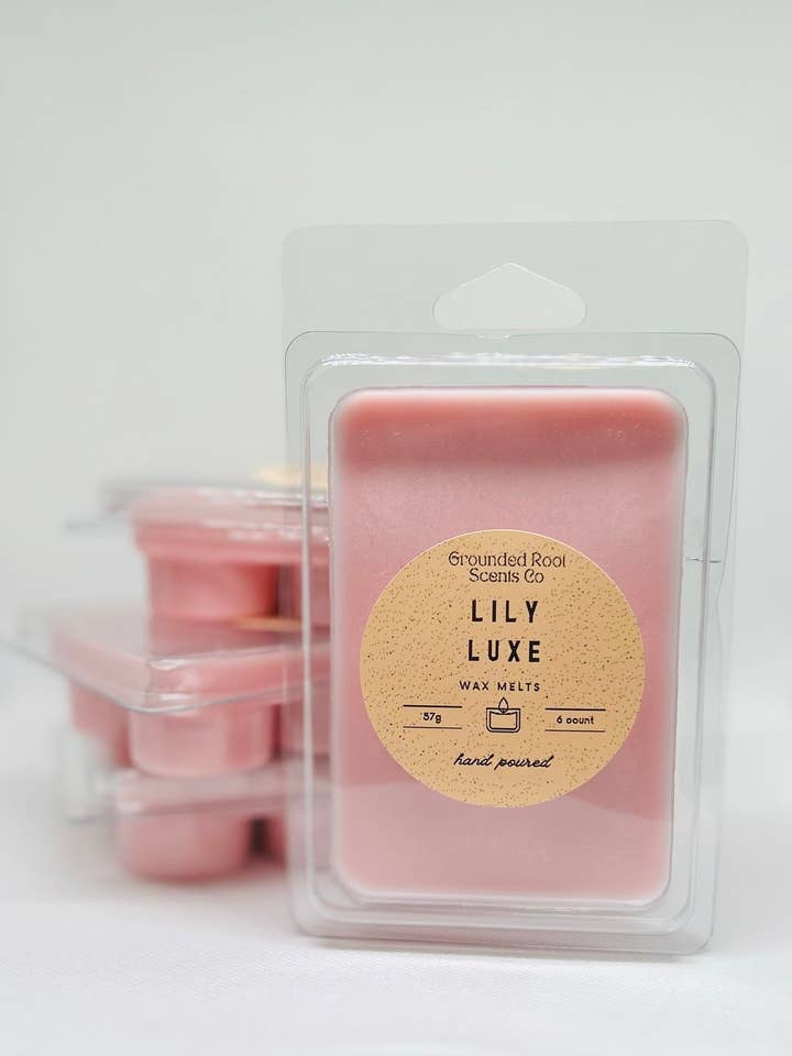 Cire fondante Lily Luxe pour la vente par Grounded Root Scents Co
