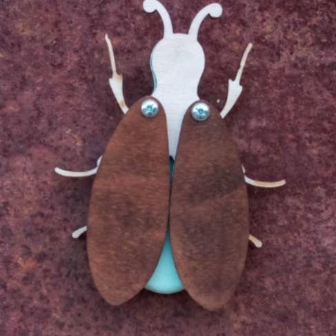 Lillians Leather and Mercantile - Wholesale Wood Toy - Kids - Kids Magnetic Firefly