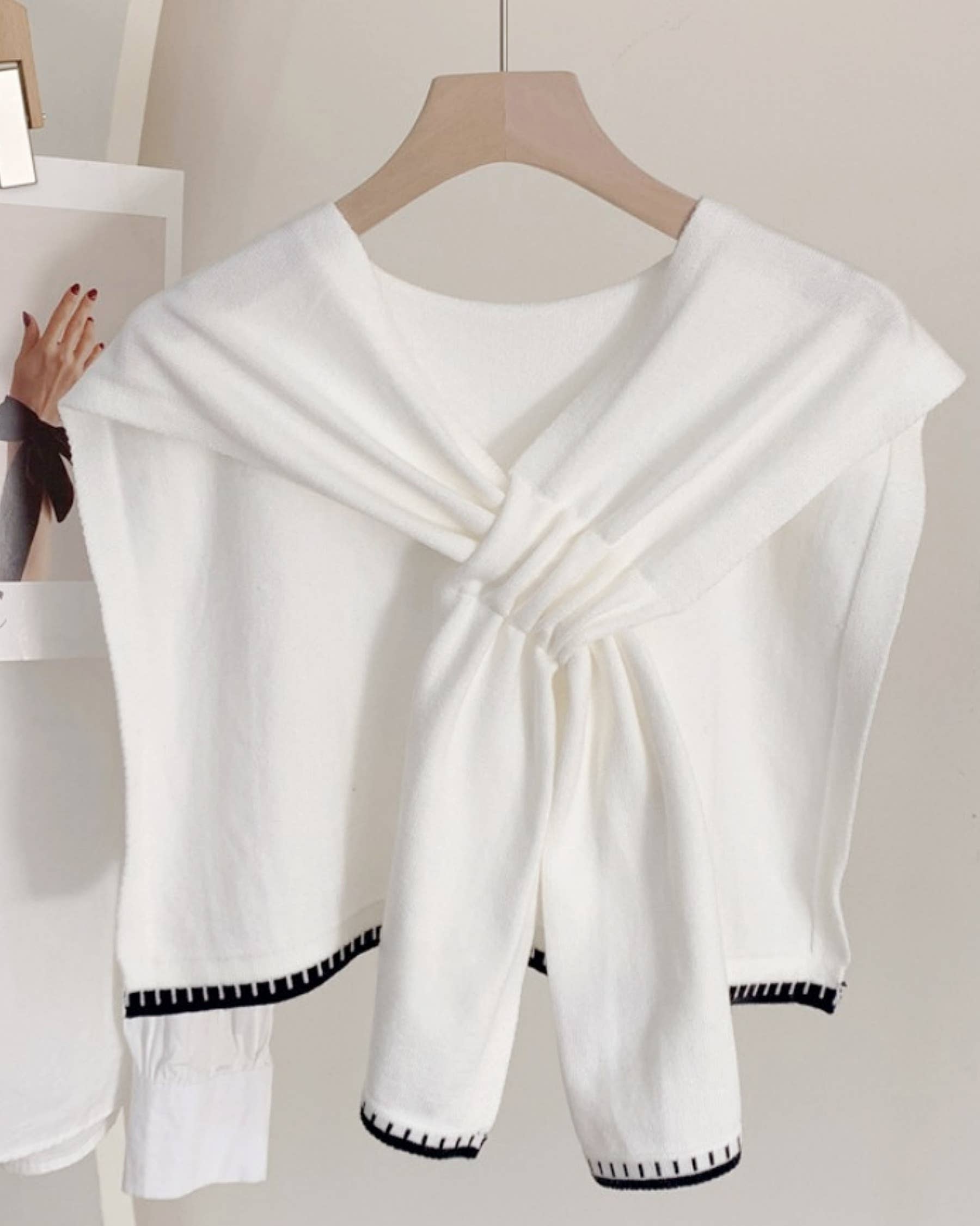 JC Sunny Fashion - Wholesale Capelet - Women's - Stylish Mini Shoulder Cover with Cross-Front Scarf 0