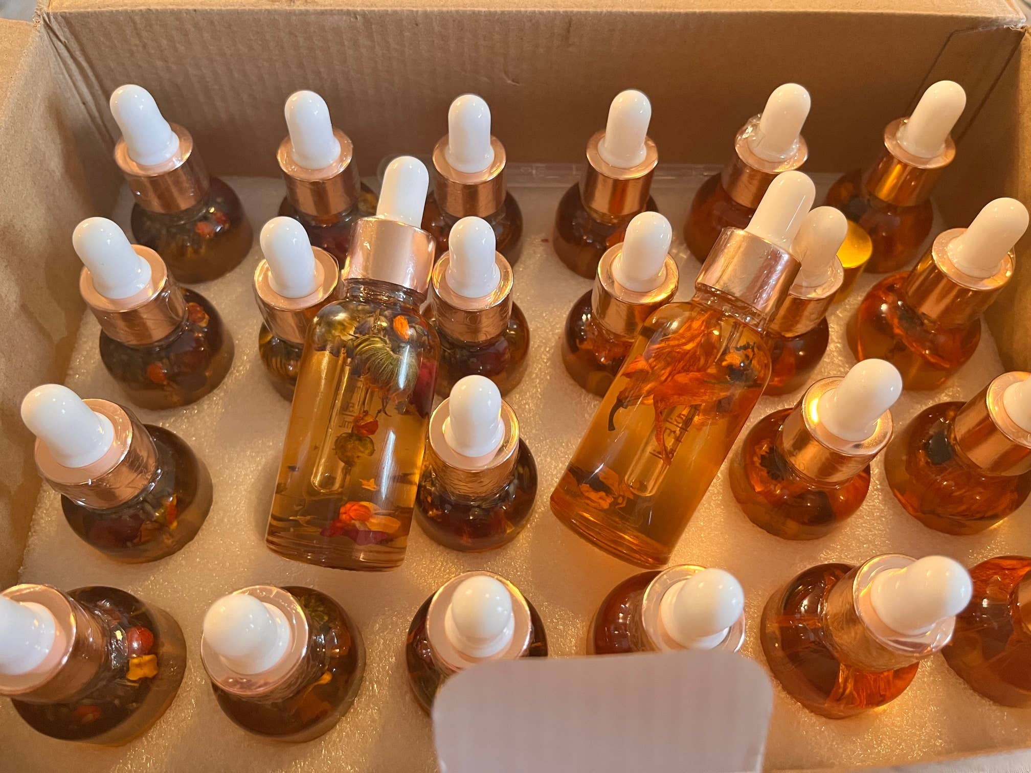 The Blush Spot - Wholesale Bath/Body Oil - 12 Wholesale Variety | Private Label - Yoni Oil6