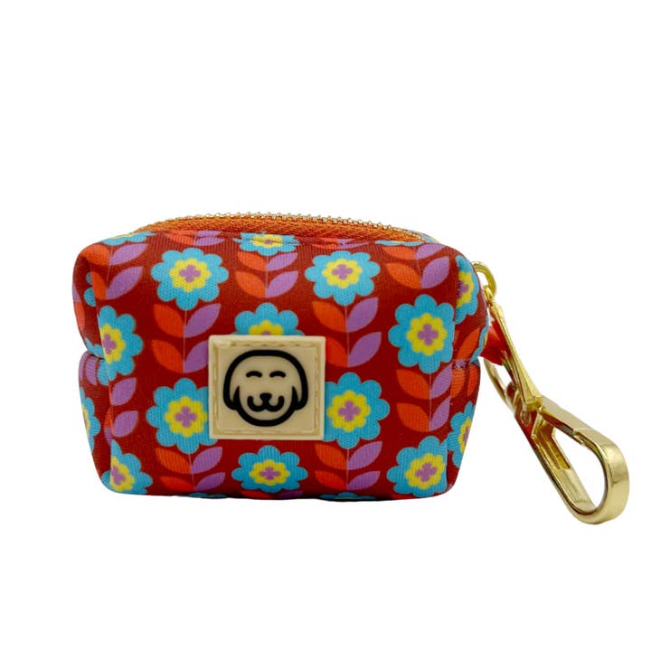 Poppy - Porta bolsas para excrementos de perro para venta al por mayor de Molly & Co.