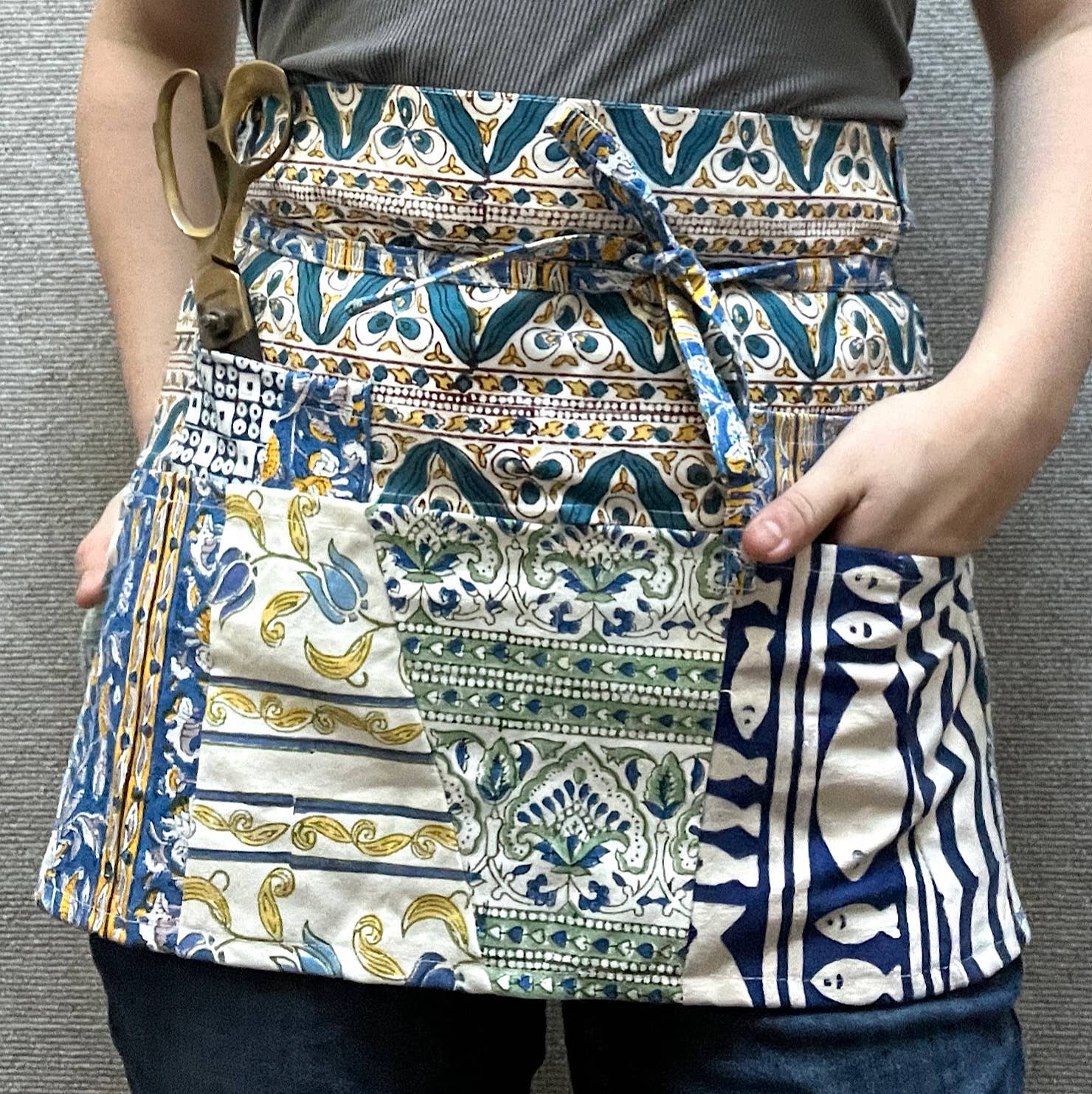 natural habitat - Wholesale Apron - Apron HALF Apron Garden Canvas3