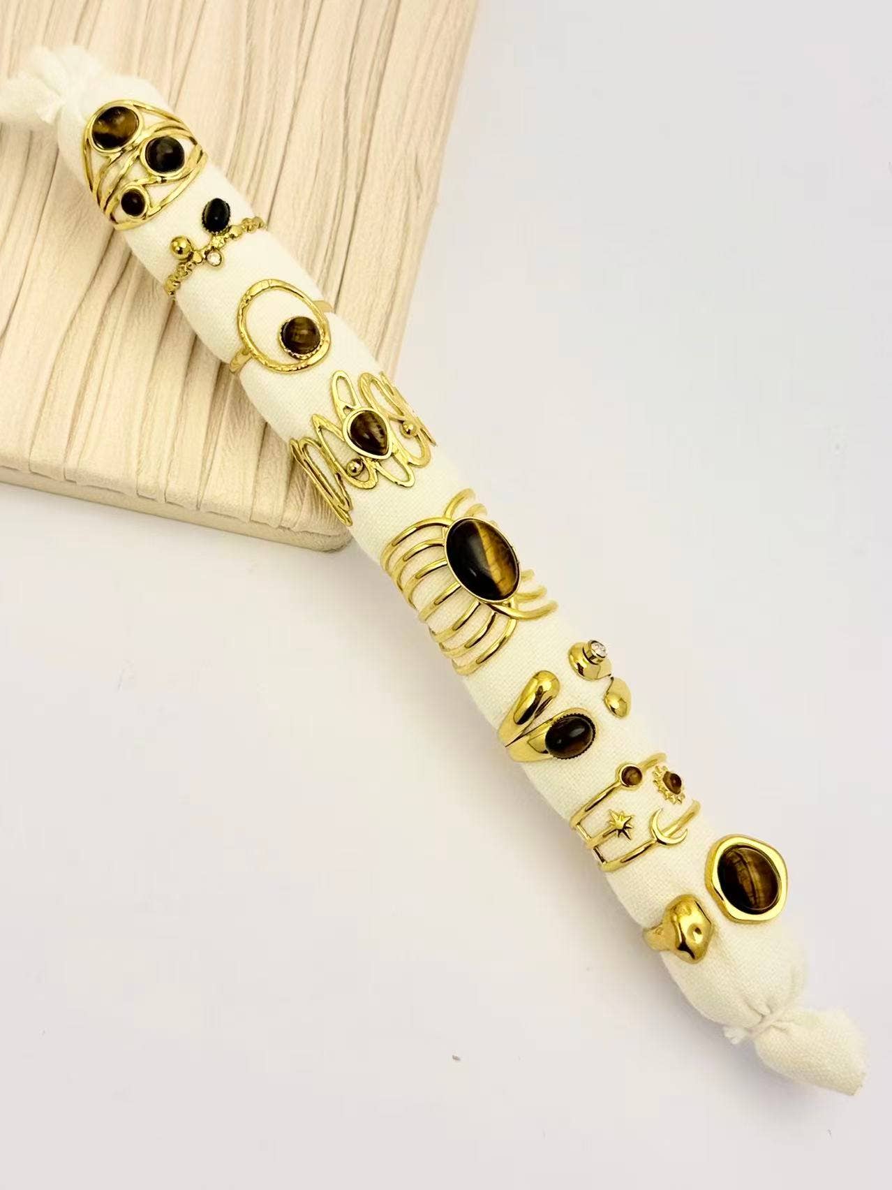 COSMOS – Conjunto de joias por atacado – Conjunto de 8 anéis adornados com pedra natural Olho de Tigre