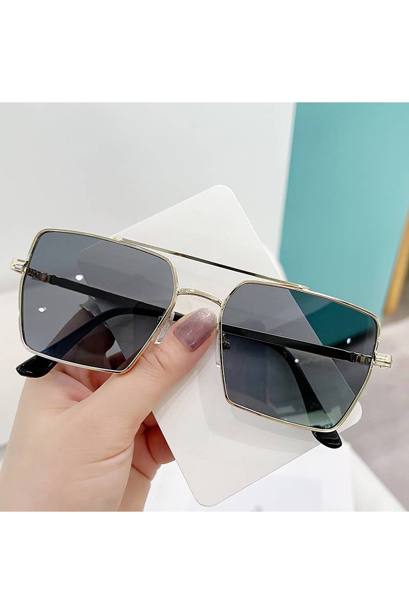 ACCITY - Wholesale Sunglasses - Women's - FLAT TOP FRAME SQUARE SUNGLASSES_CWASG010018